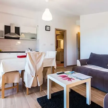 Marnika Apartment
